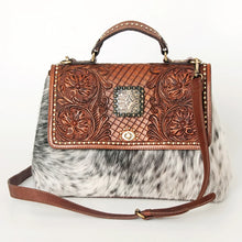 Load image into Gallery viewer, Tonkawa Western Leather Crossbody Purse
