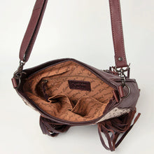 Load image into Gallery viewer, Wakinyan Western Leather Crossbody Purse
