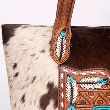 Load image into Gallery viewer, Lakota Thunderbird Leather Shoulder Bag
