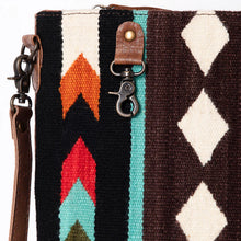 Load image into Gallery viewer, Andrews Western Leather Crossbody Purse
