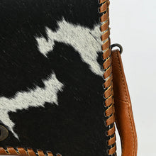 Load image into Gallery viewer, Western Winds Western Leather Crossbody Purse
