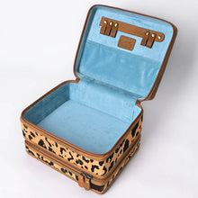 Load image into Gallery viewer, Outlaw Elegance Hand Tooled Leather Jewelry Box
