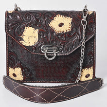 Load image into Gallery viewer, Riverbend Leather Crossbody Purse
