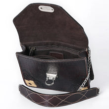 Load image into Gallery viewer, Riverbend Leather Crossbody Purse
