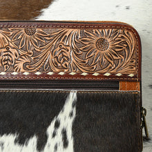 Load image into Gallery viewer, Sheffield Hand Tooled Leather Suitcase
