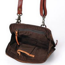 Load image into Gallery viewer, Umbria Italian Leather Crossbody Purse
