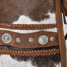 Load image into Gallery viewer, Silver Spur Leather Sling Bag
