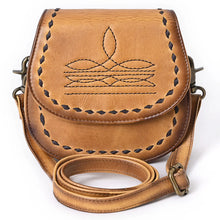 Load image into Gallery viewer, Dirt Road Leather Crossbody Purse
