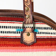 Load image into Gallery viewer, Spanish Valley Western Leather Crossbody Purse
