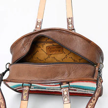 Load image into Gallery viewer, Spanish Valley Western Leather Crossbody Purse
