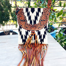 Load image into Gallery viewer, Chickasaw Western Leather Crossbody Purse
