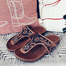 Load image into Gallery viewer, Collier Hand Tooled Leather Sandals
