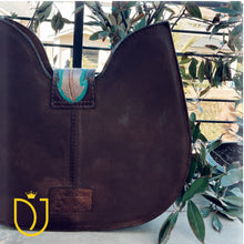 Load image into Gallery viewer, Royal Orchard Western Leather Hobo Purse
