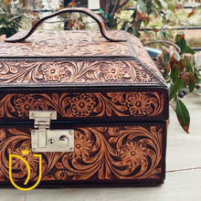 Load image into Gallery viewer, Saddlewood Hand Tooled Leather Jewelry Box
