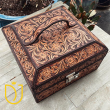 Load image into Gallery viewer, Saddlewood Hand Tooled Leather Jewelry Box
