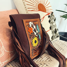 Load image into Gallery viewer, Flower Patch Western Leather Crossbody Purse
