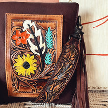 Load image into Gallery viewer, Flower Patch Western Leather Crossbody Purse
