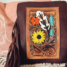 Load image into Gallery viewer, Flower Patch Western Leather Crossbody Purse

