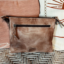 Load image into Gallery viewer, The Kincaid Brown Vintage Leather Crossbody Purse
