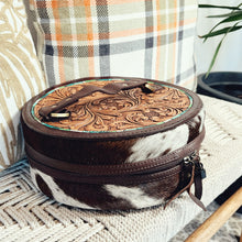 Load image into Gallery viewer, Wood Creek Hand Tooled Leather Jewelry Box
