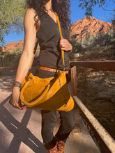 Load image into Gallery viewer, Standing Rock Leather Crossbody Purse
