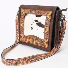 Load image into Gallery viewer, Post Falls Western Leather Crossbody Purse
