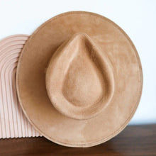 Load image into Gallery viewer, Vegan Suede Cappuccino Fedora Hat
