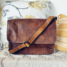 Load image into Gallery viewer, Brian Head Leather Crossbody Purse
