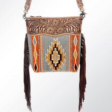 Load image into Gallery viewer, Western Purse, Tooled Leather Purse, Conceal Carry Purse, Cowhide Purse, American Darling Purse, Western Crossbody Purse, Leather Fringe
