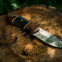 Load image into Gallery viewer, Damascus Fixed Blade Knife, Damascus Steel Hunting knife, Damascus Skinner Knife, Rosewood Handle, Damascus Steel Knife, Camping Knife
