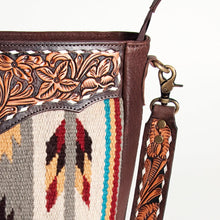 Load image into Gallery viewer, Western Purse, Tooled Leather Purse, Conceal Carry Purse, Cowhide Purse, American Darling Purse, Western Crossbody Purse, Leather Fringe
