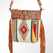 Load image into Gallery viewer, Western Hand Tooled Leather Purse, Cowhide Purse Crossbody bag, Saddle Blanket Bag, Genuine Cowhide, Western Purse, Leather Fringe
