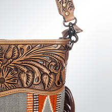 Load image into Gallery viewer, Western Purse, Tooled Leather Purse, Conceal Carry Purse, Cowhide Purse, American Darling Purse, Western Crossbody Purse, Leather Fringe
