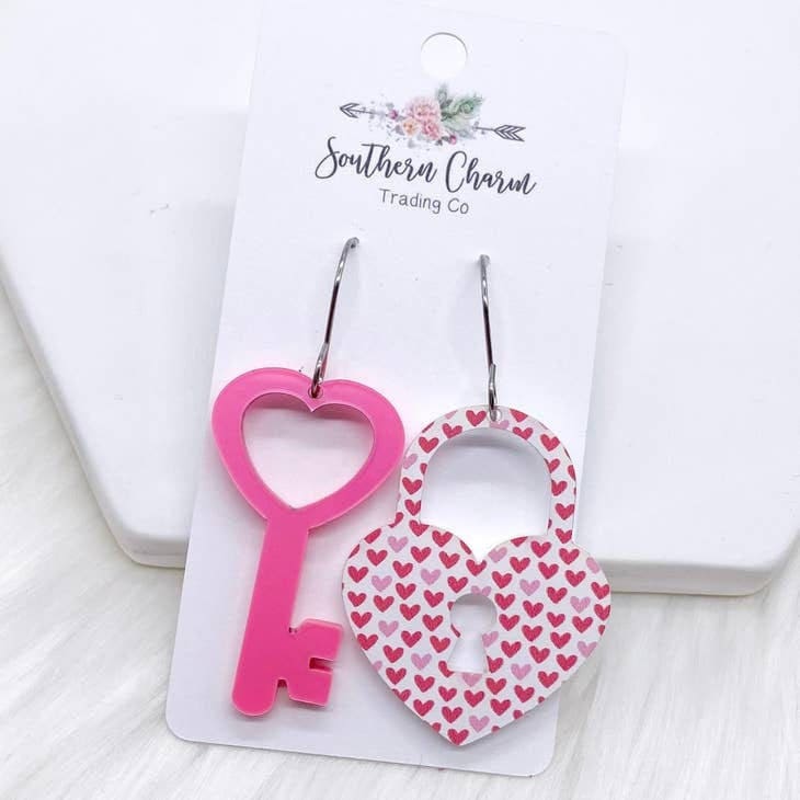 Valentines Day Heart Earrings, Valentine's Earrings, Pink Heart Earrings, Holiday Earrings, Heart Dangle Earrings, Key To My Heart Earrings