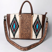 Load image into Gallery viewer, Western Purse, Tooled Leather Purse, Conceal Carry Purse, Cowhide Purse, American Darling Purse, Western Crossbody Purse, Leather Fringe
