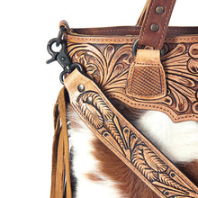 Load image into Gallery viewer, Western Hand Tooled Leather Purse, Concealed Carry Purse, Cowhide Purse, Saddle Blanket Bag, Genuine Cowhide, Western Purse, Leather Fringe
