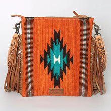 Load image into Gallery viewer, Western Hand Tooled Leather Purse, Cowhide Purse Crossbody bag, Saddle Blanket Bag, Genuine Cowhide, Western Purse, Leather Fringe
