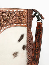 Load image into Gallery viewer, Western Purse, Tooled Leather Purse, Conceal Carry Purse, Cowhide Purse, American Darling Purse, Sunflower Crossbody Purse, Leather Fringe
