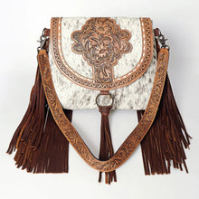 Load image into Gallery viewer, Western Leather Purse, Western Crossbody Purse, Cowhide Hair On Purse,  Genuine Cowhide handbag, Hair On Cowhide Fringe Crossbody Purse
