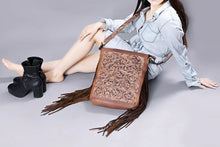 Load image into Gallery viewer, Western Leather Purse, Western Purse, Hand Tooled Leather Crossbody Purse, Genuine Cowhide handbag, leather Fringe Purse
