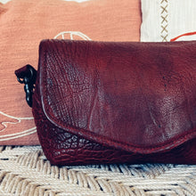 Load image into Gallery viewer, Genuine Vintage Leather Western Fashion Retro Handmade Crossbody Bag Purse, Leather Purse, Leather Crossbody Bag, Vintage leather Bag
