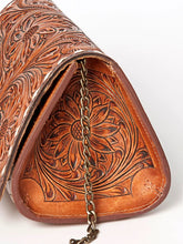 Load image into Gallery viewer, Western Hand Tooled Leather Purse, Leather Crossbody Purse, Messenger Purse, Genuine Leather Purse, Western Crossbody Purse,
