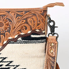 Load image into Gallery viewer, Woodlawn Western Leather Crossbody Purse
