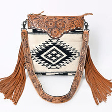 Load image into Gallery viewer, Woodlawn Western Leather Crossbody Purse
