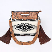 Load image into Gallery viewer, Westbrook Western Leather Crossbody Purse
