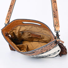 Load image into Gallery viewer, Westbrook Western Leather Crossbody Purse
