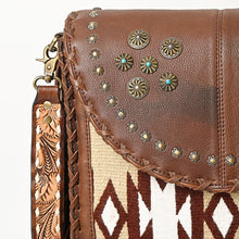 Load image into Gallery viewer, Western Purse, Hand Tooled Leather Purse, Leather Fringe Purse, Leather Western Crossbody Purse, Cowhide Purse, Genuine Leather Purse
